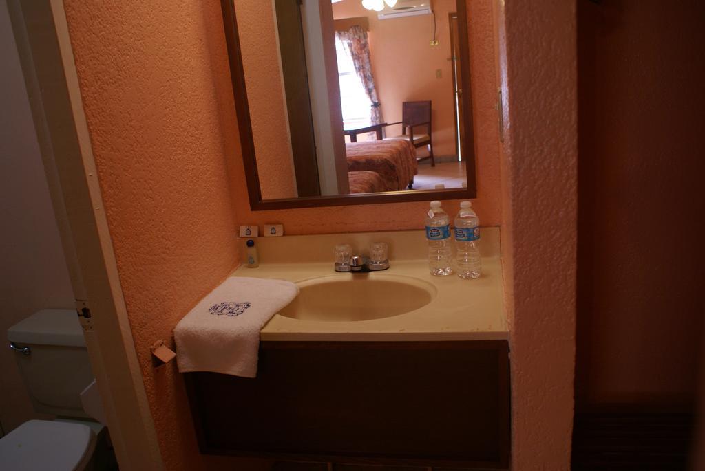 Hotel De Mexico Matamoros (Tamaulipas) Quarto foto